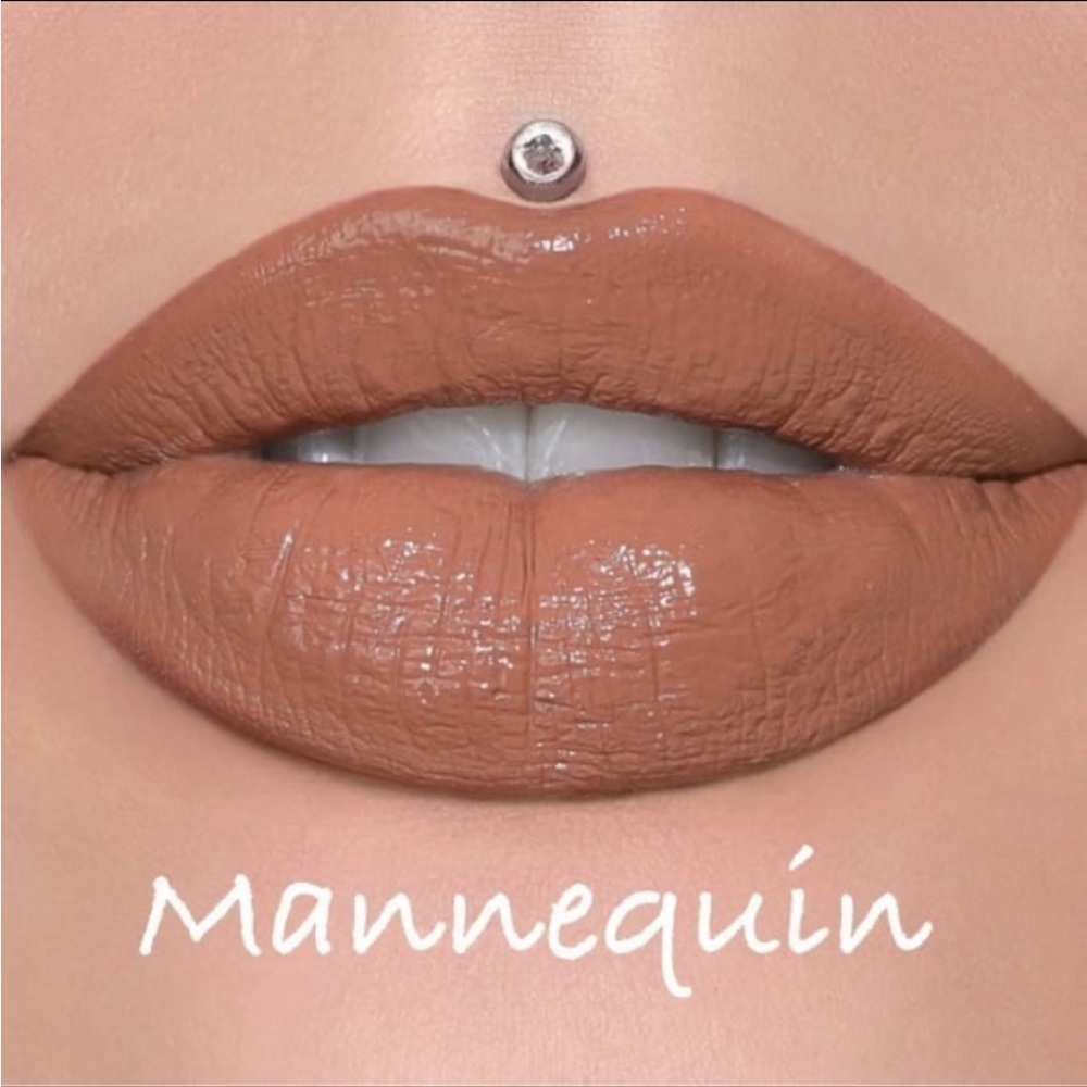 Jeffree Star - Supreme Gloss Mannequin - Brown Neutral, nice pigment.